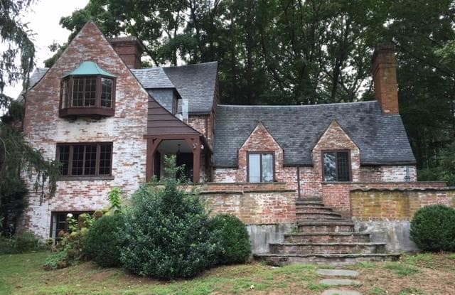 802 South Main Street - 802 South Main Street, Cheshire Village, CT 06410