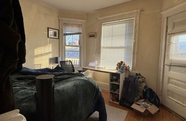 331 Faneuil St photos photos