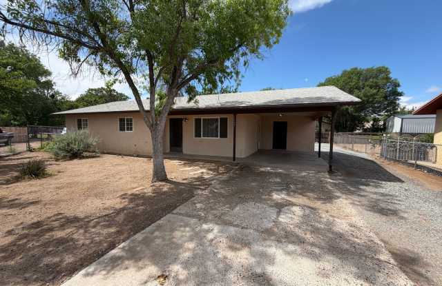 3 Bedroom Single Story Home Available Near E Main Street & Hwy 314 SW in Los Lunas! photos photos