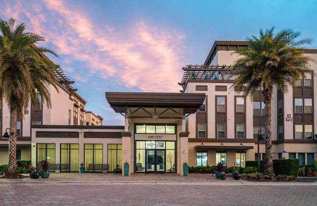 Nine 12 Gateway Apartments Gallery 2