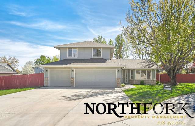 Welcome to a beautifully maintained home in one of Eagle’s most desirable neighborhoods photos photos