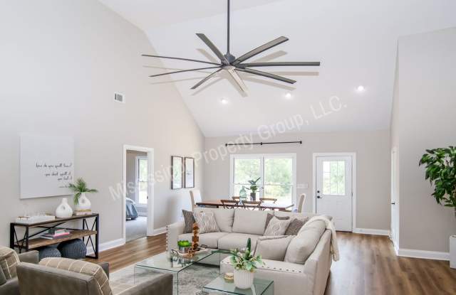 4BR/4.5BA For Rent Gallery 4