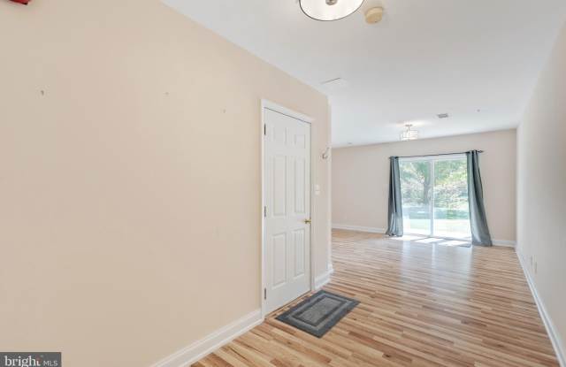 237 JEFFERSON AVENUE photos photos