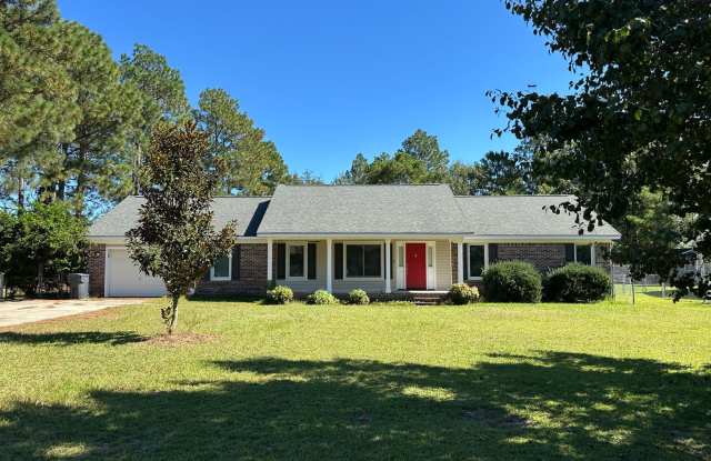 3 Bedroom, 2.5 Bath Home off Parkton Rd in Hope Mills. Gallery 3