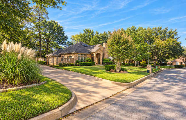 1406 Kingspark Dr Gallery 2