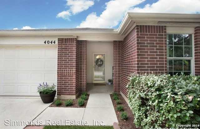4044 Brook Hollow Dr. Gallery 4