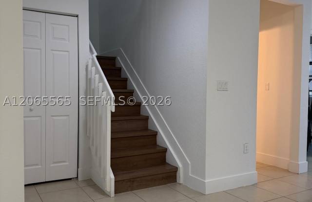 4017 SW 149th Ct Gallery 4