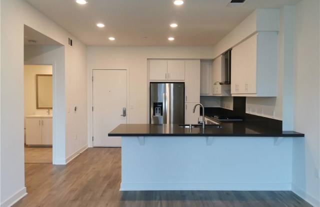 2522 Nolita Gallery 2
