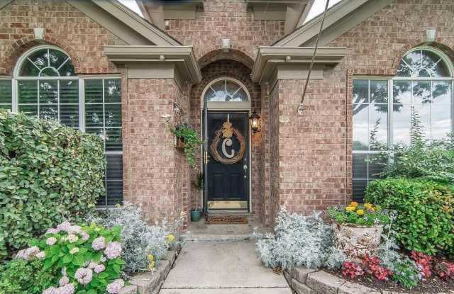 7008 Chardonnay Drive Gallery 2