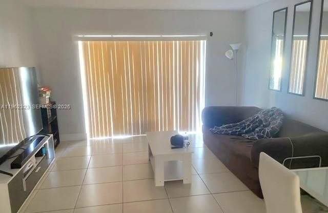 7340 SW 82nd St photos photos