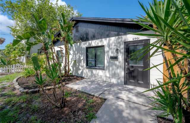 6901 S FITZGERALD STREET - 6901 South Fitzgerald Street, Tampa, FL 33616