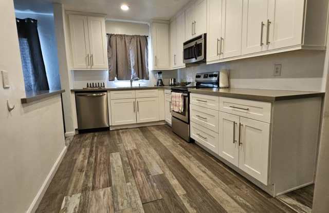 Charming 3-Bedroom Home in the Heart of Las Vegas! Gallery 3
