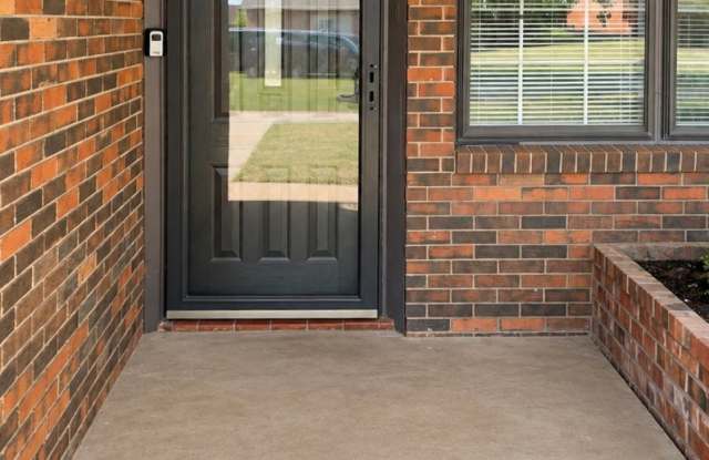 3-Bedroom Home in Eastside Lawton Gallery 3