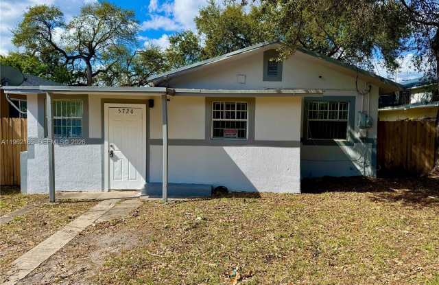 5720 NW 23rd Ave photos photos