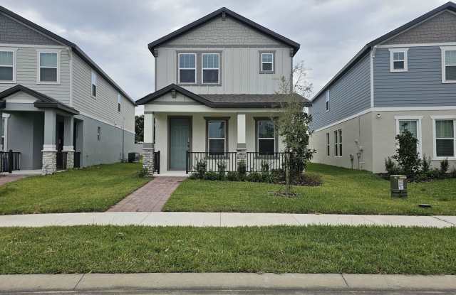 Energy-efficient 3-Bed 2.5-Bath Townhome For Rent in Highland Ridge Winter Garden! Gallery 4
