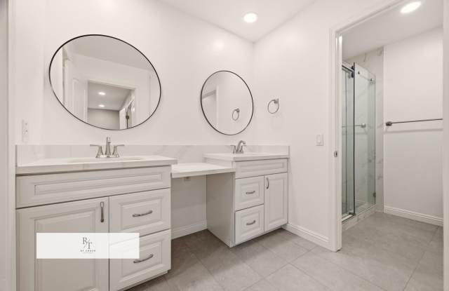 Remodeled 4-Bedroom Home with Golf Course & Mountain Views in Walnut ! Gallery 4