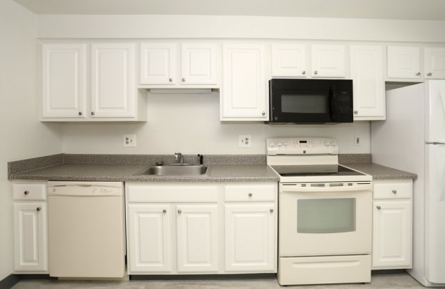 Summitwood Village Gallery 3