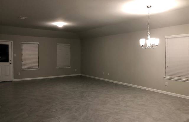 3718 McDonough Way Gallery 4