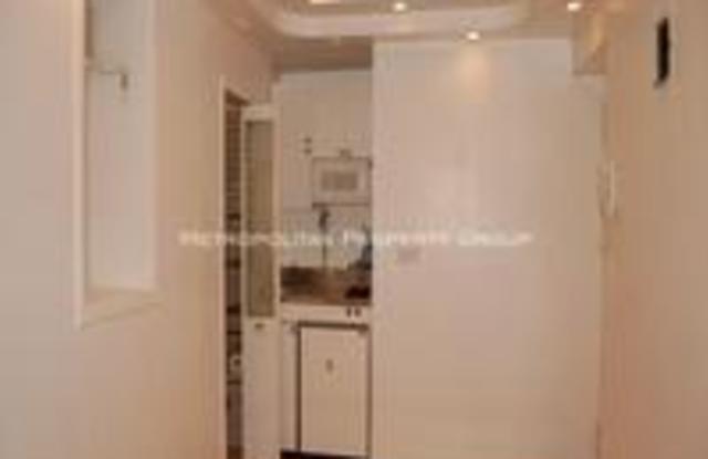 150 East 22nd St Gallery 4