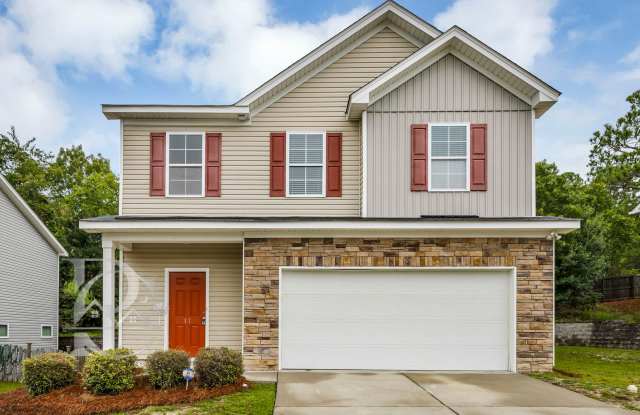 BEAUTIFUL HOME OFF POLO ROAD IN HEATHER SPRINGS Gallery 1