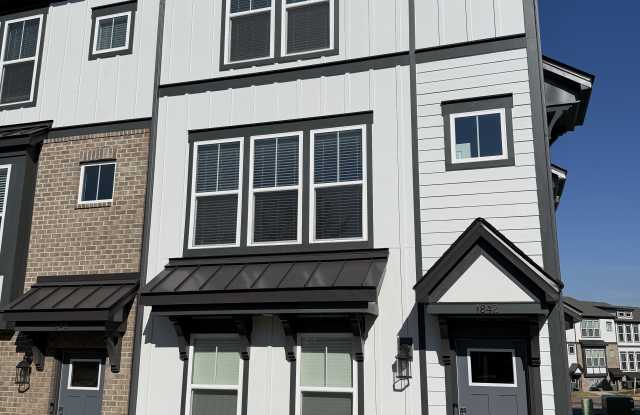 1842 Alexander Village Main Dr Gallery 1