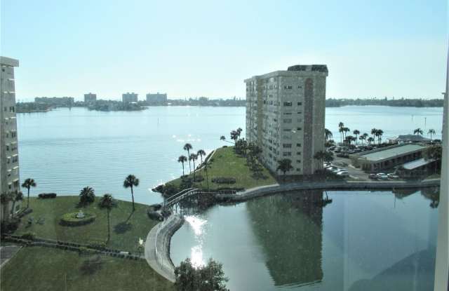 4575 COVE CIRCLE - 4575 Cove Circle, Pinellas County, FL 33708