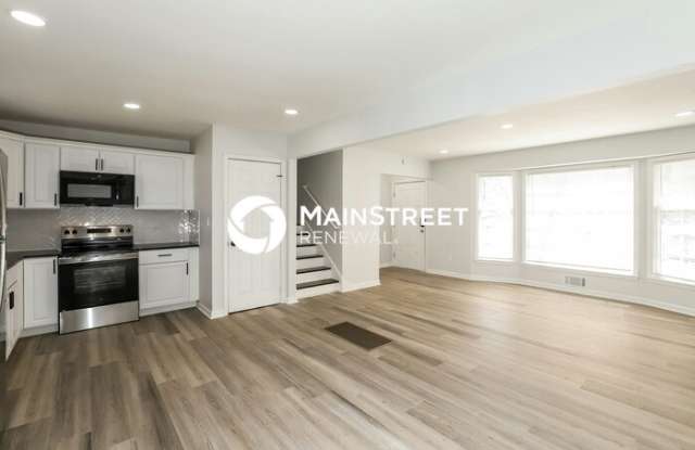 1212 Southeast Briarcroft Street Gallery 4
