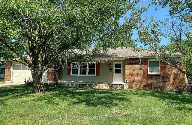 810 Ruth Ann Drive - 810 Ruth Ann Drive, Sedalia, MO 65301