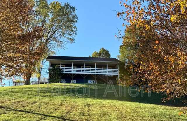 271 Breton Ridge Rd Gallery 1