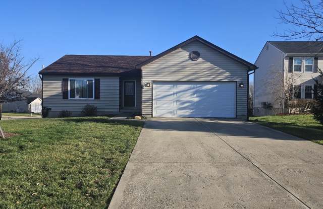 560 Little Creek Dr - 560 Little Creek Drive, Lebanon, OH 45036