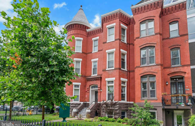 459 MASSACHUSETTS AVENUE NW photos photos