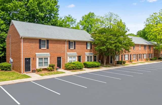 Courtyard Townhomes Gallery 3