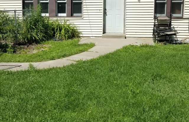 2 bedroom Unit Gallery 3