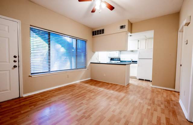 601 Nelray Blvd #5 Gallery 3