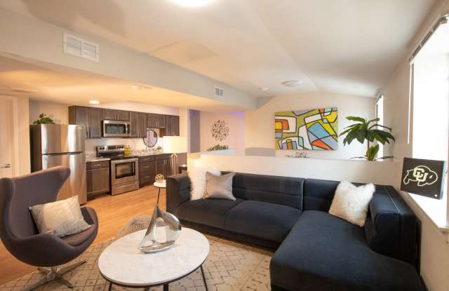 891 Exchange Gallery 4
