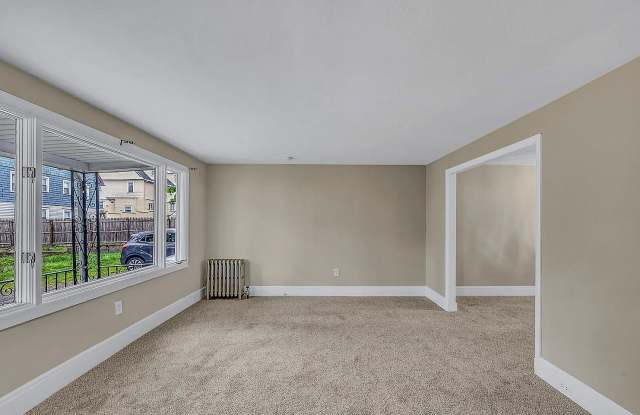 1120 Fisk St Rear Gallery 2