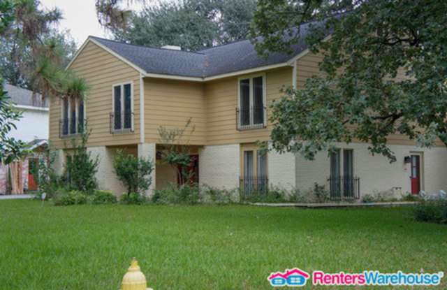 17602 Bent Cypress Drive Gallery 3