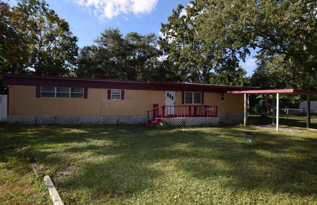 2 Bedroom 2 Bath Mobile Home for Rent at 820 Gee Creek Ct Casselberry, Fl. 32707 - 820 Gee Creek Court, Casselberry, FL 32707