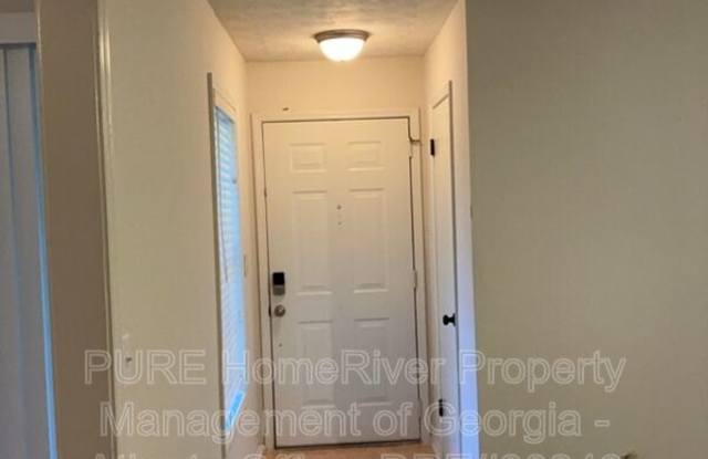 1505 Augusta Dr Se Gallery 3