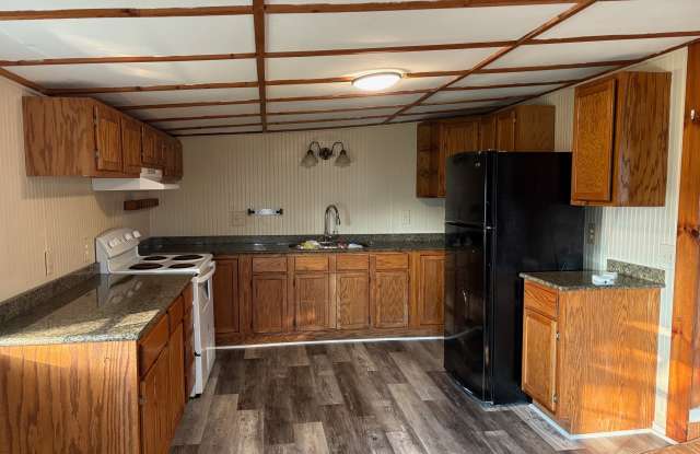114 Cloberdants St - 114 Cloberdants Street, Aransas County, TX 78382