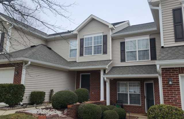 Inviting Townhome with 1 Car Garage In Great Triad Location - 3985 Fountain Village Circle, High Point, NC 27265 Inviting Townhome with 1 Car Garage In Great Triad Location - 3985 Fountain Village Circle, High Point, NC 27265