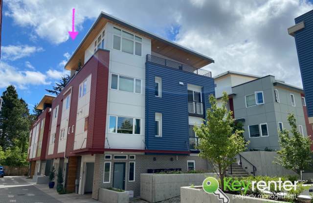 4 Bedroom Seattle Townhome with Parking and Modern Finishes photos photos