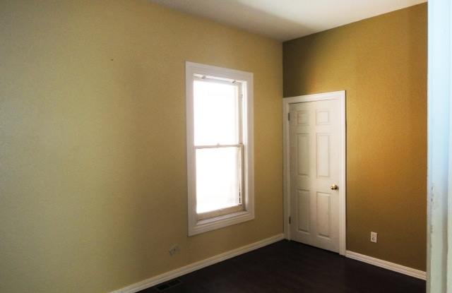 2333 Clarkson Street photos photos