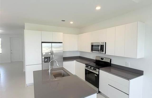 19105 SW 344th St photos photos
