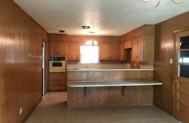 4740 Galewood Ln Gallery 3