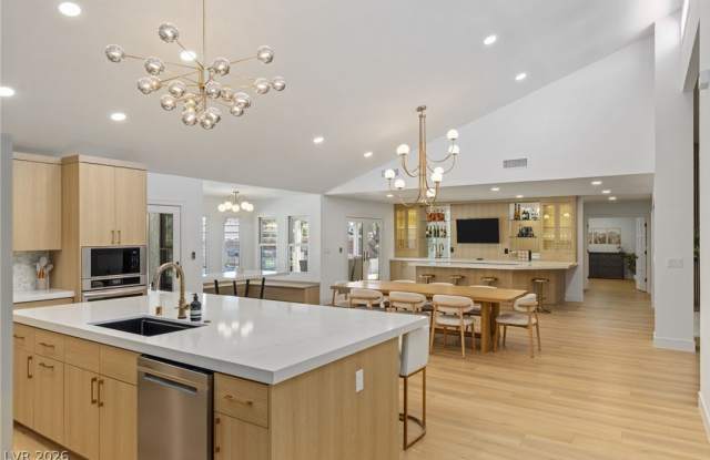 4045 W Mardon Avenue photos photos