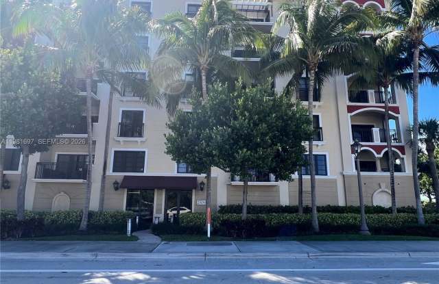 2401 N Ocean Blvd photos photos