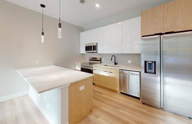 211 Green St. photos photos