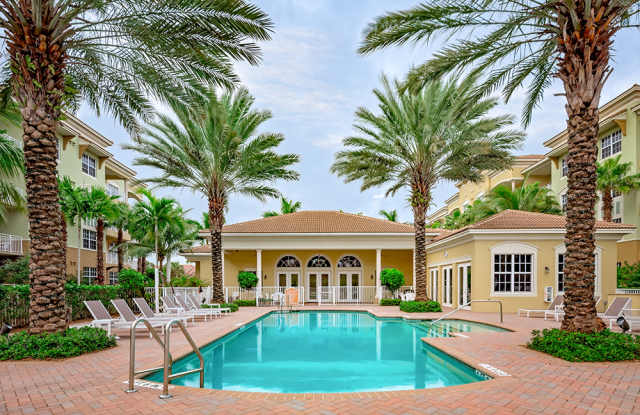 55+ Riverwalk Pointe - Senior Housing Gallery 3