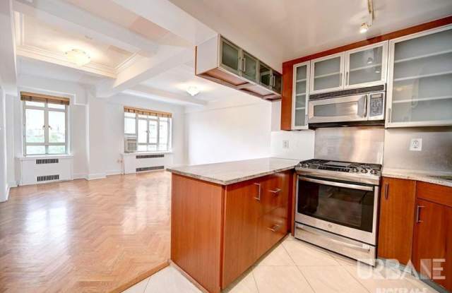 10 West 74th Street - 10 West 74th Street, New York City, NY 10023